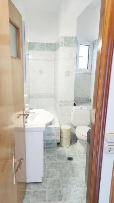 Serenity Apartment Koronos